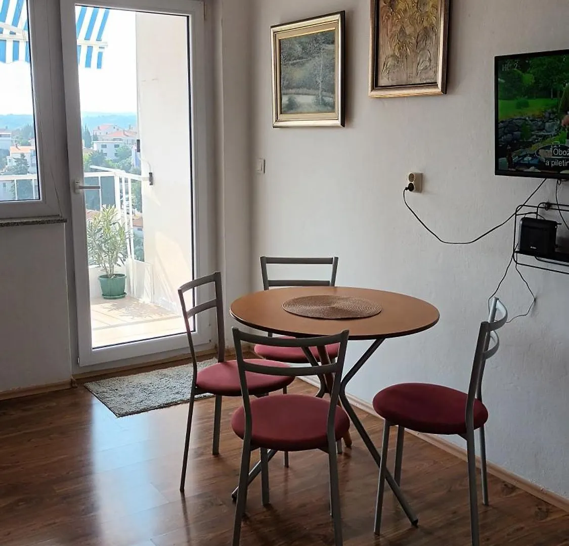 דירות PUY Marina View קרואטיה